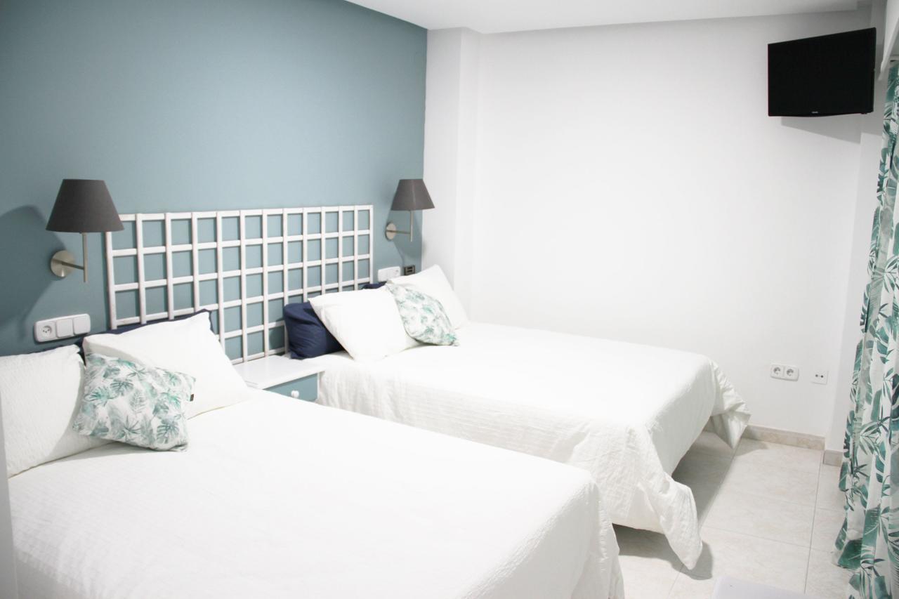 Hugo Beach Hotel & Apartments Gandia Exterior photo