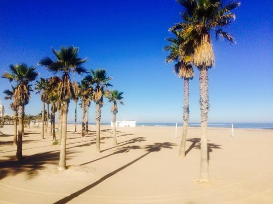 Hugo Beach Hotel & Apartments Gandia Exterior photo
