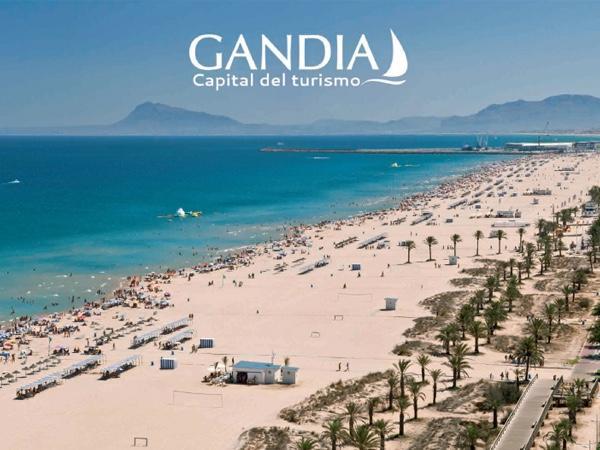 Hugo Beach Hotel & Apartments Gandia Exterior photo